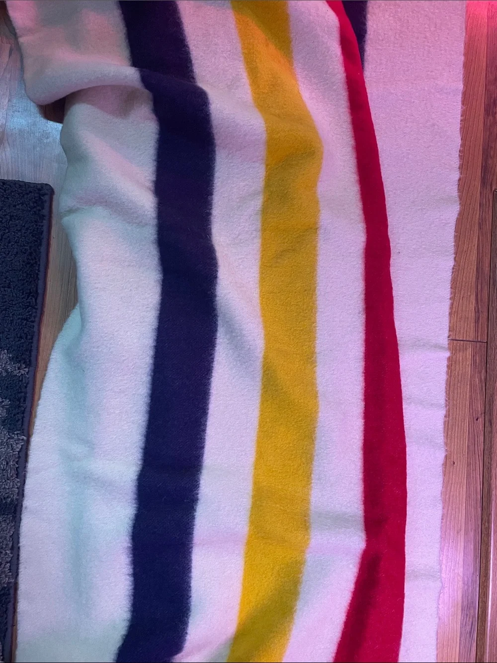 Hudson’s Bay Company Point Blanket Wool - Freshly Dry-Cleaned - 6 Point